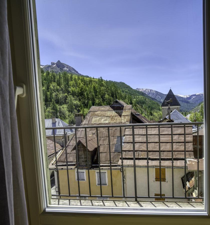Hotel Pascal Allos Esterno foto